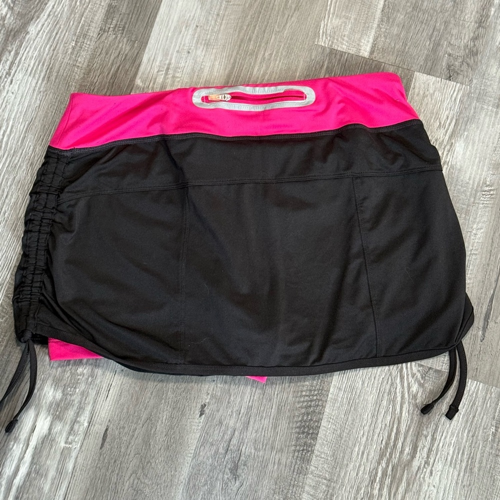 Reebok PlayDry Womens Black/Pink Athletic Compression Skirt Medium - Picture 5 of 7